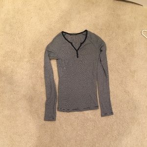 Brandy Melville shirt